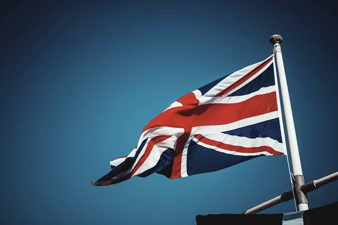 warintel4u's tweet image. ⚡️Declassified UK revealed the UK Foreign Office paid £9.45 million to Zinc Network to hire foreign influencers for pro-government content. 

Posts were approved by officials, and influencers signed NDAs.