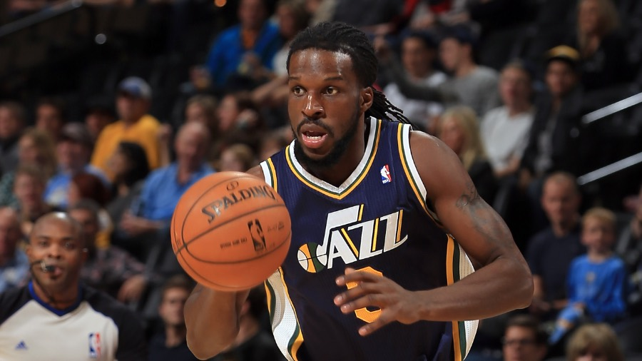 JazzLead's tweet image. Happy Birthday to former Jazz Man, DeMarree Carroll
Carroll played 2 seasons with the Jazz and was a fan-favorite
RT to wish @DeMarreCarroll1 a Happy Birthday