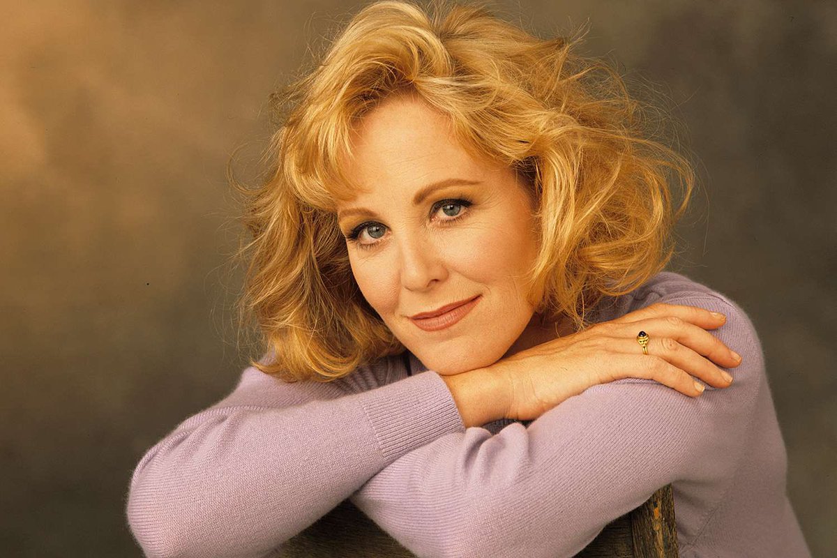 RedsSuffering's tweet image. I’m not asking AI “who is the most famous person to visit my account” because if it’s not Joanna Kerns I’m going to be extremely disappointed..@Joannakerns
