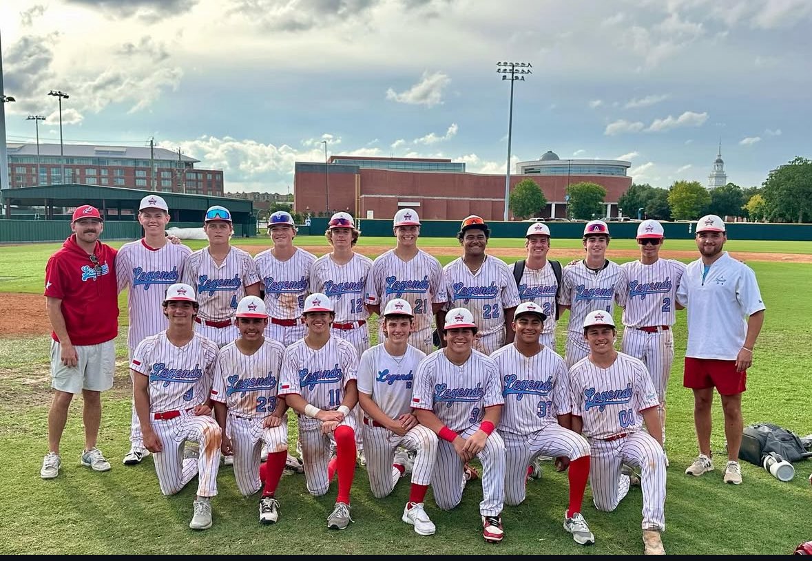 GPSTEXASBASEBA1's tweet image. Congratulations on an incredible summer GPS LEGENDS 16u Harris/Harris! 👊🏼💥