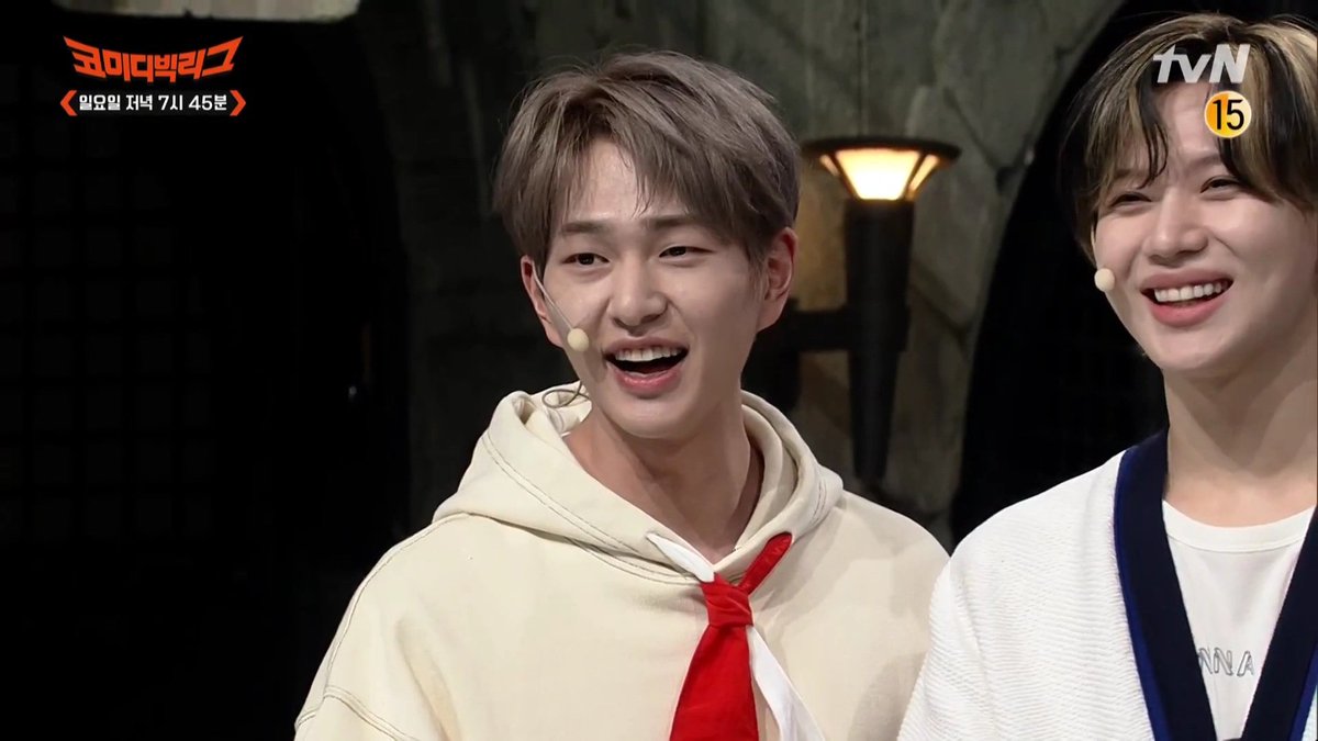 hourlyontae's tweet image. #온유 #ONEW #TAEMIN #태민 @SHINee @ONEW_GRIFFIN @TAEMIN_BPM