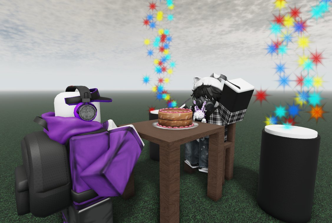 Skroogery's tweet image. lalala birthday birgh day you today now yay