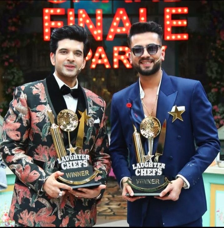 P1211D's tweet photo. Winning Moment🥳😍🍾🏆
Soooooooo Happy 🥹 @kkundrra 
Congratulations @kkundrra @ElvishYadav 
#harmaidanfateh 🤩 https://t.co/DKVid2yEOJ