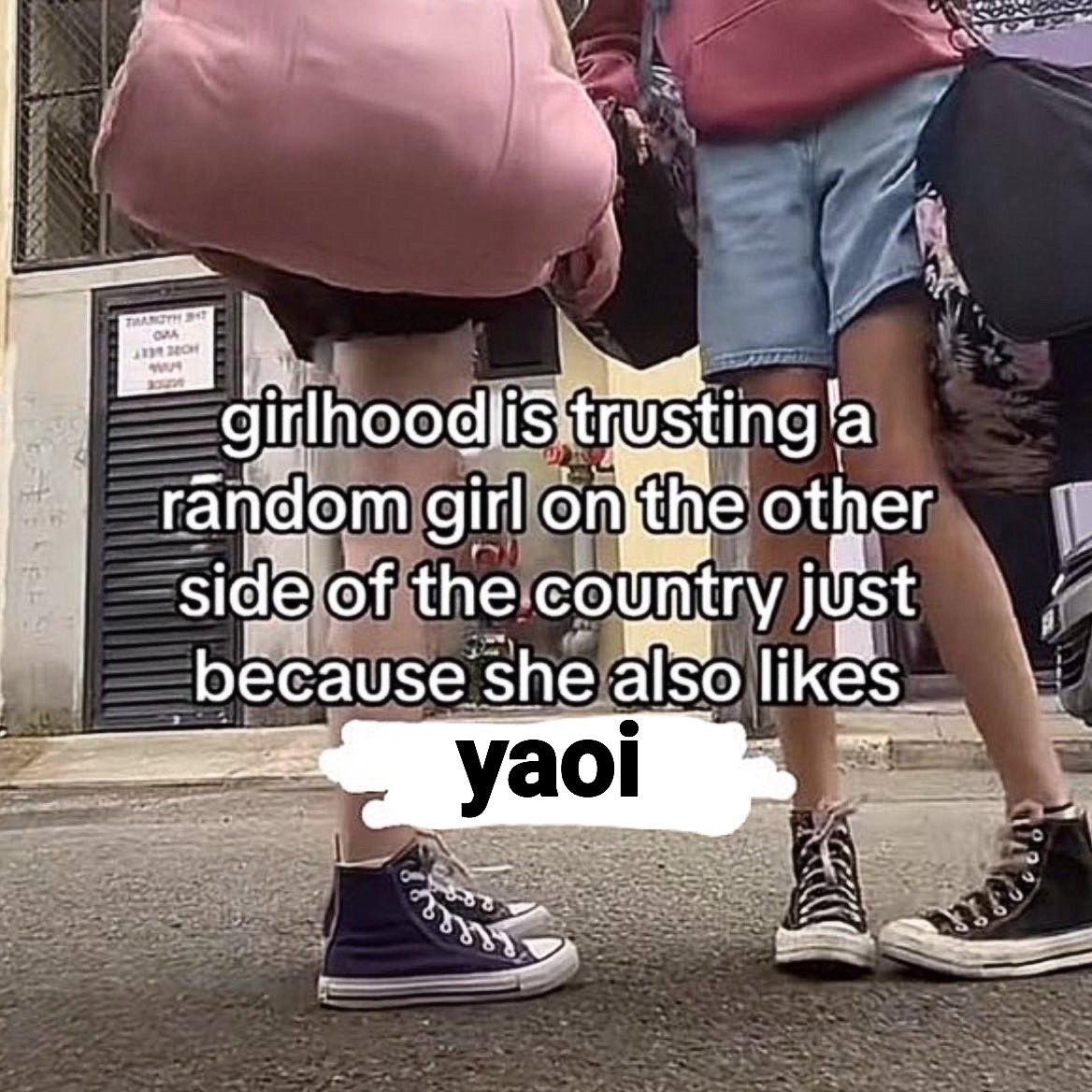 malepregnorton's tweet image. meet up with ur oomfs to read idv yaoi doujins together @alvayaoi @honweybunz