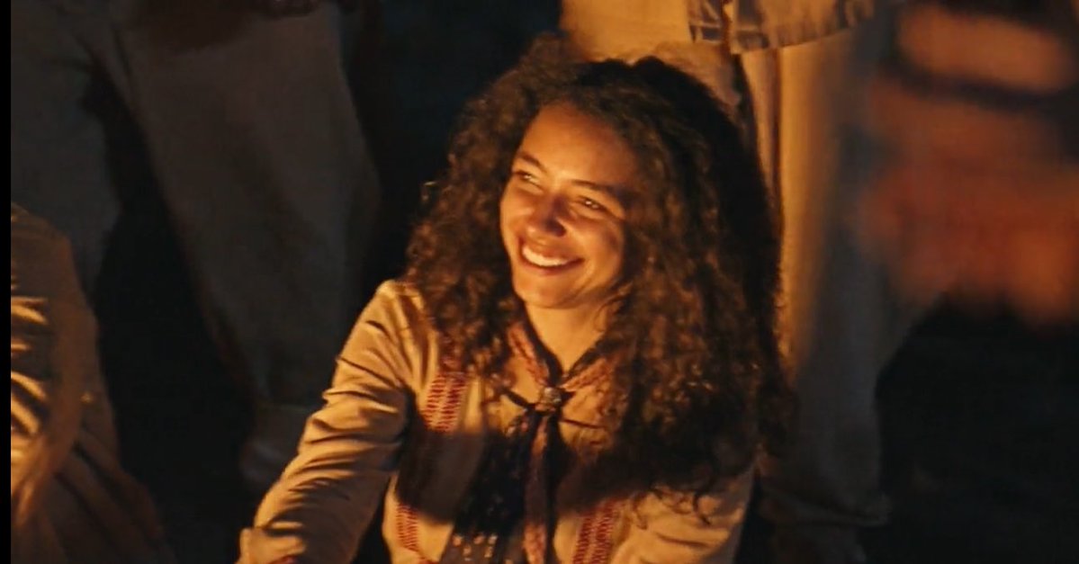 doscaetanos's tweet image. precisamos falar sobre o sorriso mais perfeito do mundo, o dela: