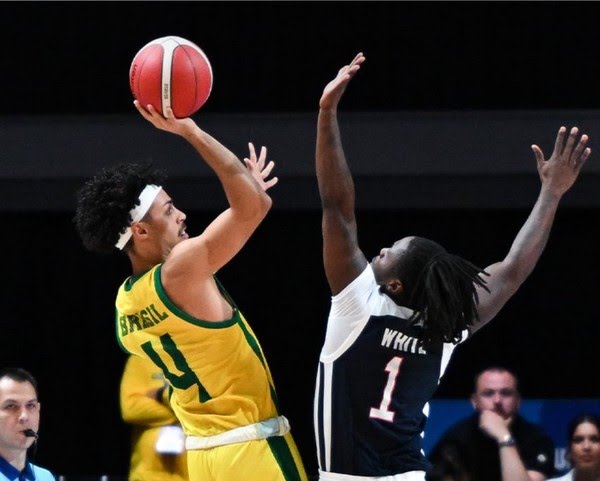 simaopedro_SP's tweet image. Com uma virada espetacular, o Brasil derrotou os Estados Unidos por 94 a 88, neste sábado, pela Universíade, competição multiesportiva que reúne atletas universitários. Foi o segundo ouro brasileiro na história da competição - o primeiro saiu em 1963, em Porto Alegre.…