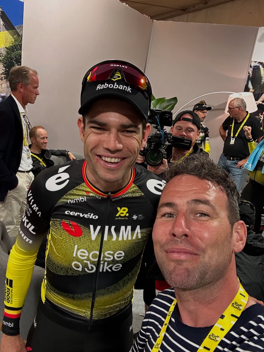 💛 2 LEGENDS 💛

#TDF2025