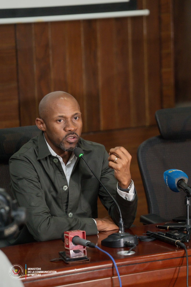 #RDC: 🚨

Dans un contexte de crise sécuritaire, il est important de prendre les mesures adéquates. 

Le Ministère de la communication a été d’une importance capitale dans la gestion des tensions et de la mesure de l’opinion. 

Nous proposons que le Ministère de la communication