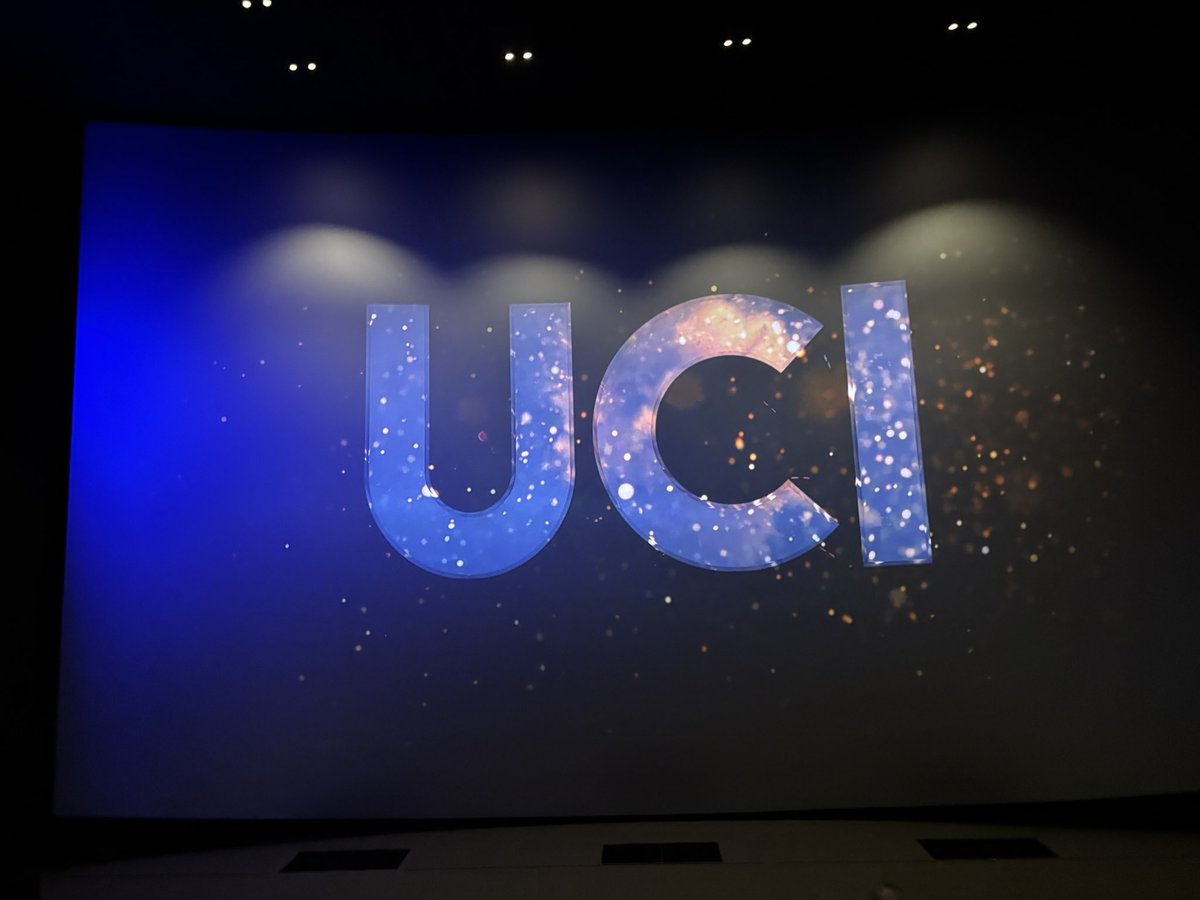 ok why did nobody tell me that IMAX 3D would make me feel like I’m IN it? Did I have to find that out for myself during the first scene in #FantasticFour ?? Cause I did. Felt like I was the fifth wheel there lmao. 🫠 Was promised quite the merch, but all was gone. No Reed cup :/