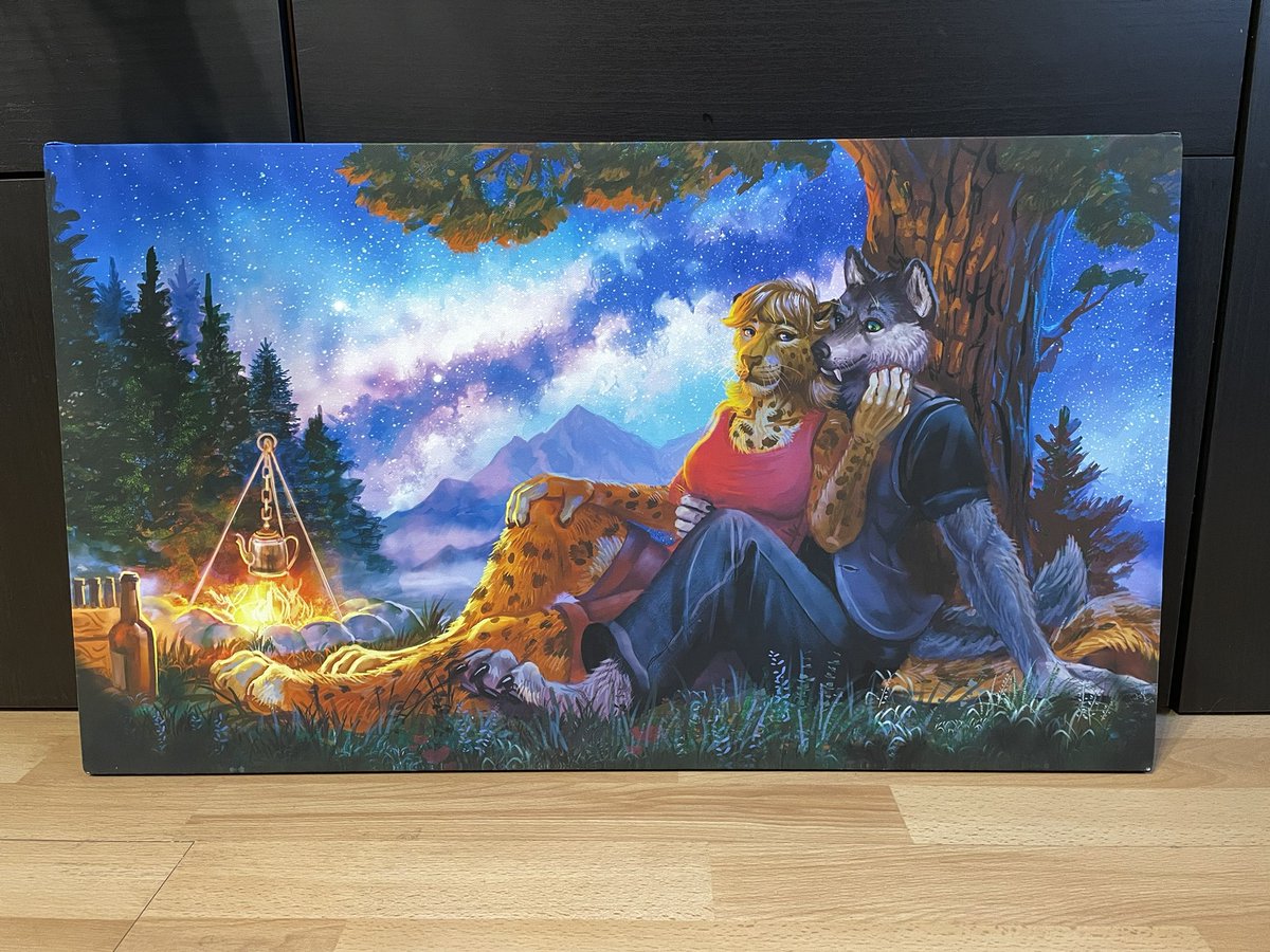 DireCreatures's tweet image. We got special gift from @RedIzaK and @@RicSimane at Awoostria! This beautiful art on canvas! n.n
Thank you! You couldn’t get better timing too! Today is our 10years anniversary!