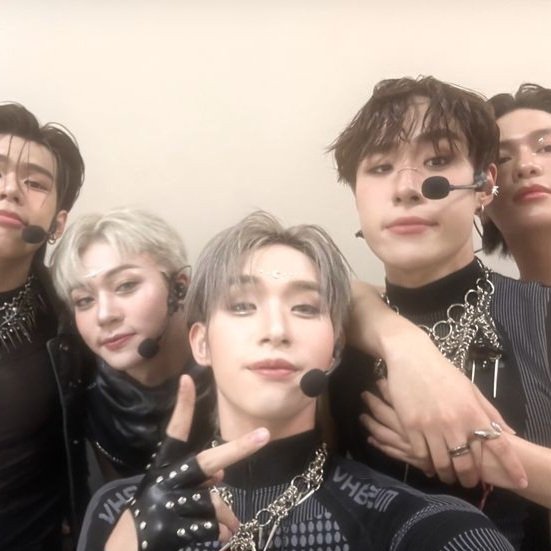 maw☁️ | jundylan au 📌 tweet media