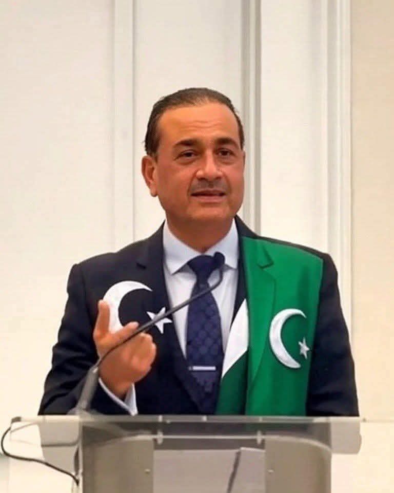 Cptn_101's tweet image. پوری دنیا میں پاکستان کا وقار بلند کرنے والا مرد مجاہد 🇵🇰🇵🇰