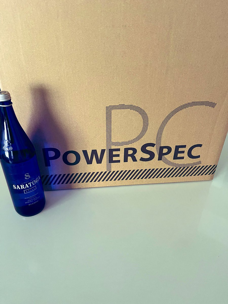 TylerG_Capital's tweet image. NEW UPGRADE! Shout out my brother @marcotradess for the PC recommendation! Big things planned and upgrades to the streams coming as well. Also a huge announcement that I can’t wait to share with you guys soon! 🔥💯