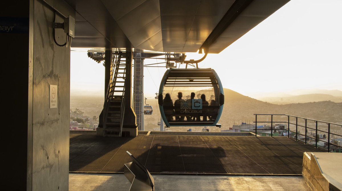 Llega <a href="/MICablebusCDMX/">Cablebús CDMX</a> a Tlalpan🚡

Con la Presidenta <a href="/Claudiashein/">Claudia Sheinbaum Pardo</a>, anunciamos el proyecto de la L4.

Desde el <a href="/GobiernoMX/">Gobierno de México</a>, apoyaremos con inversión y asesoría para llevar el mejor transporte a zonas de alta densidad poblacional y conectará con la #RedMI.

#MásYMejorMovilidad🚡