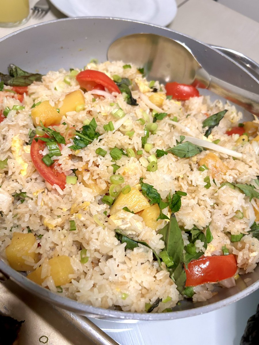 whatkenatetoday's tweet image. Thai fried rice.