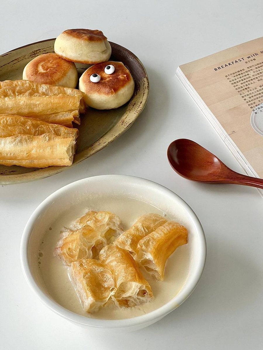 我知道你和我就像是豆浆油条，一起吃下去味道才是最好～

吃完去上班啦…