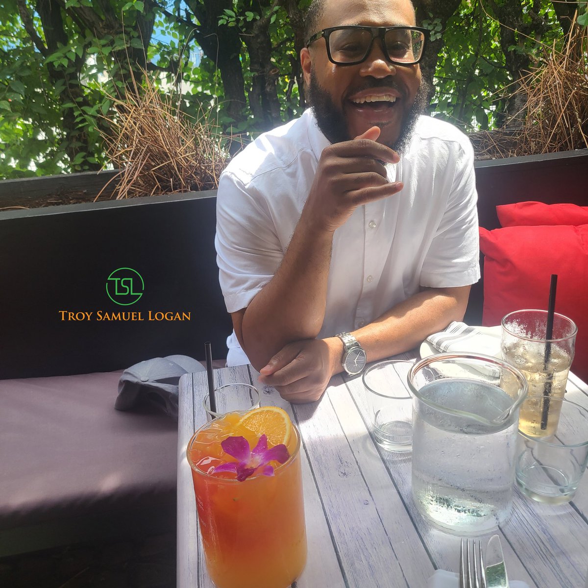 #Brunch #Convetsation #Weekend #Date #Saturday #Single #Bachelor #Happy #Intentional #Smile #Laugh #Laughter #Toronto #Downtown #Imperfect #Mocktail #Joy #Happiness #Breathe #SelfLove #Friendship #WASMBT #TroySamuelLogan