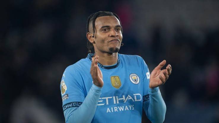 ❌ BİLGİ; Fenerbahçe ile ilgili çıkan Douglas Luiz ve Akanji haberleri gerçeği yansıtmıyor.