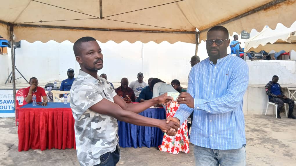 eminentandre1's tweet image. Today, beneficiaries of the Minority Chief Whip @FAnnohDompreh's Free License Programme received their licenses card. Together with @NanaAsafoAdjei8, presentations were made to Okada & Aboboyaa riders,taxi & other drivers. @Gen_Buhari @GOD_MC1 @MrIrish3 @_i_am_Curtis @ForVolta