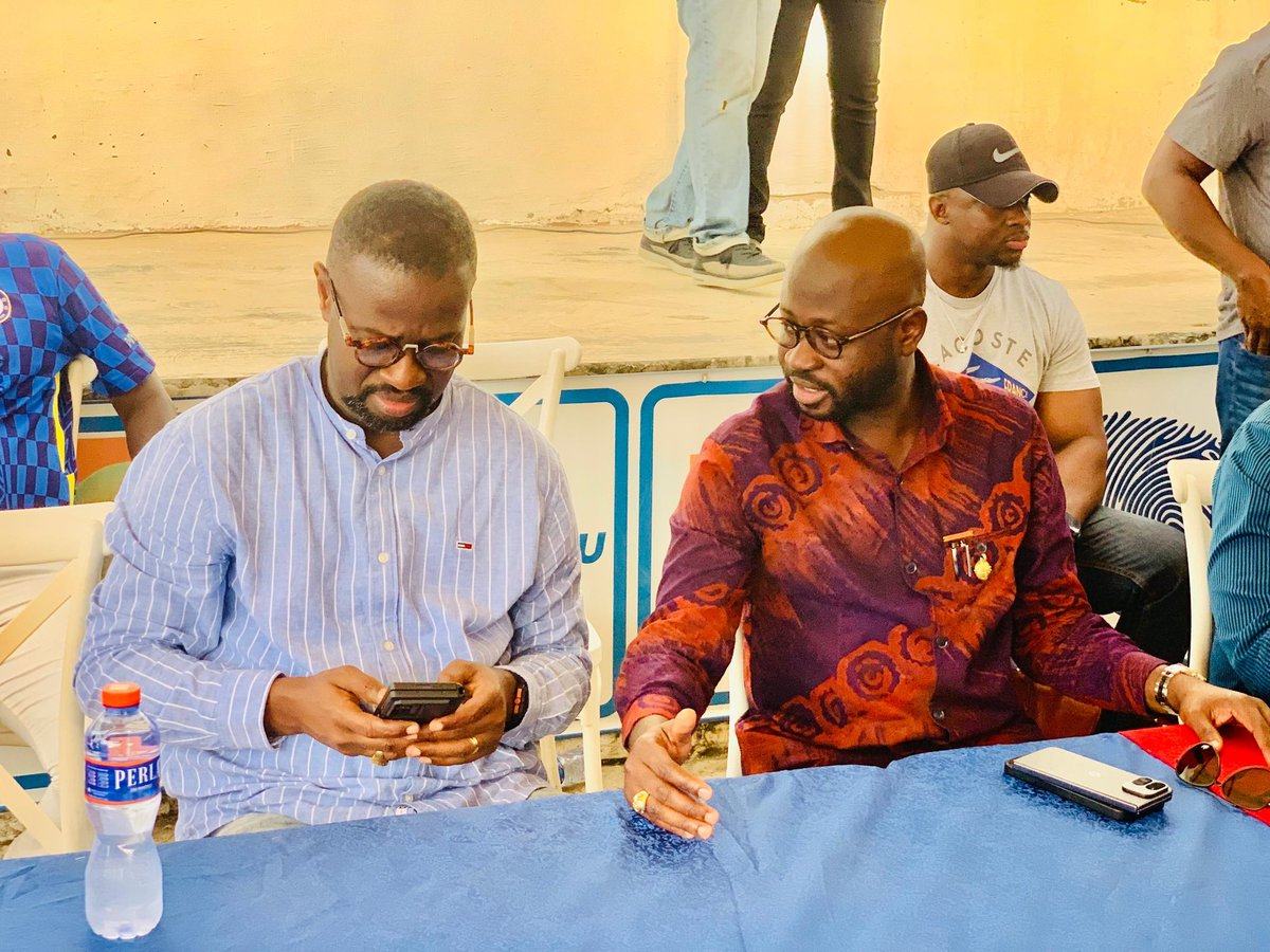 eminentandre1's tweet image. Today, beneficiaries of the Minority Chief Whip @FAnnohDompreh's Free License Programme received their licenses card. Together with @NanaAsafoAdjei8, presentations were made to Okada & Aboboyaa riders,taxi & other drivers. @Gen_Buhari @GOD_MC1 @MrIrish3 @_i_am_Curtis @ForVolta