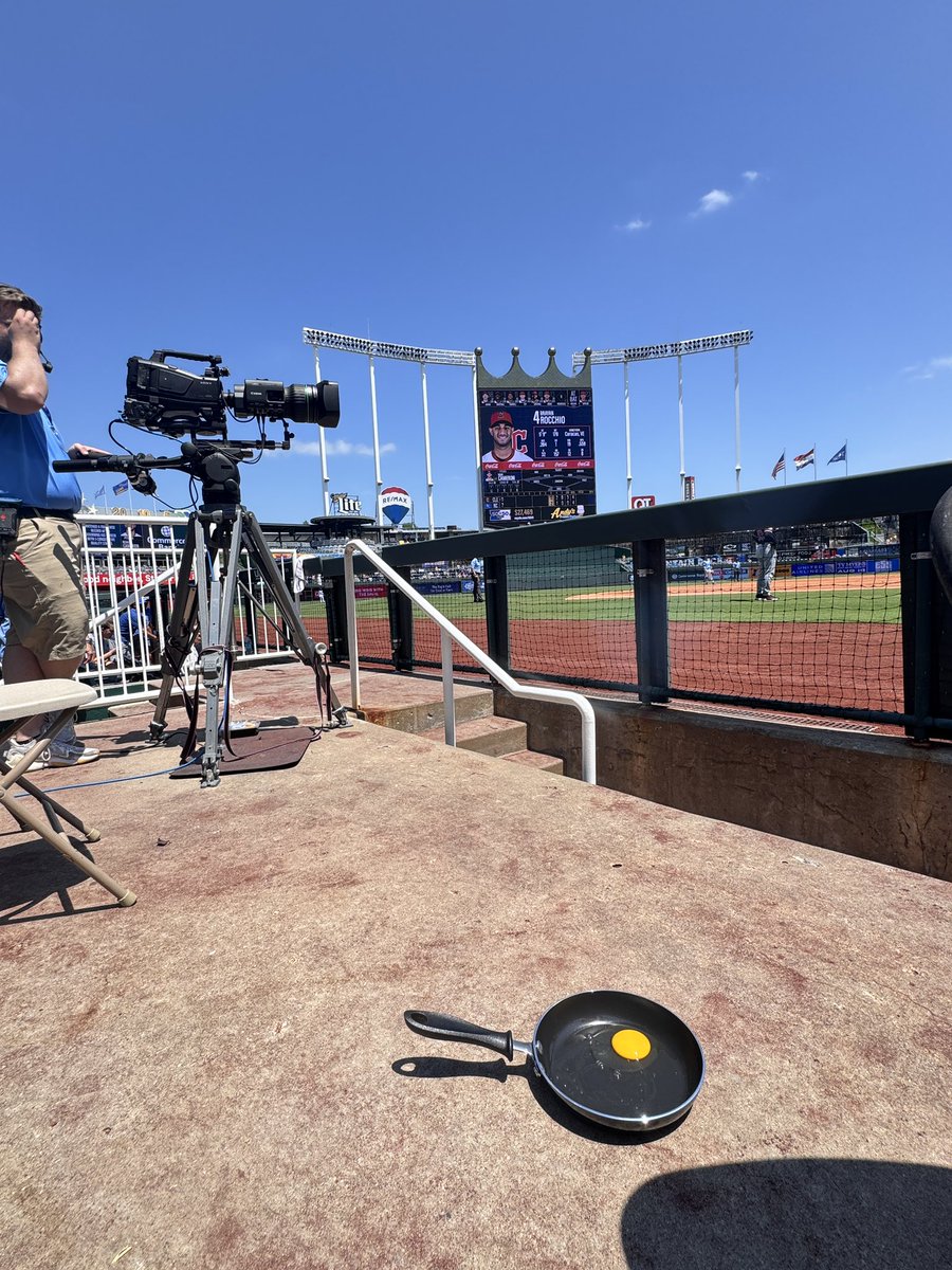 It’s a fan AND umbrella day in KC. We’re frying an egg! Stay tuned.