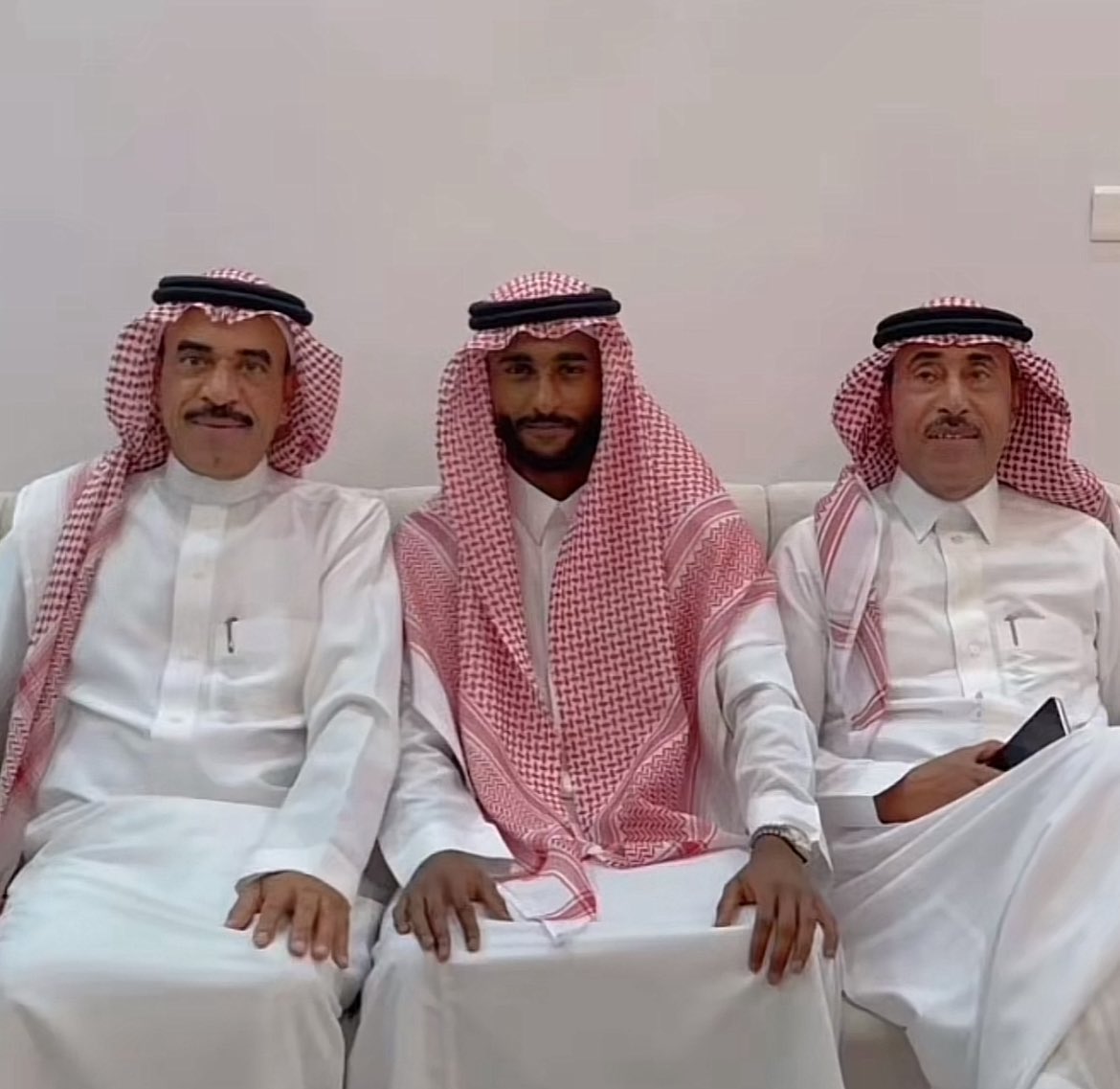 Fahad_su's tweet image. الف مبروك للكابتن متعب الحربي عقد قرانه