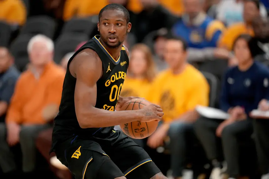 AhnFireDigital's tweet image. REPORT: Jonathan Kuminga is determined to leave the Warriors and likes the idea of playing for the Suns or Kings, per @WireHoops