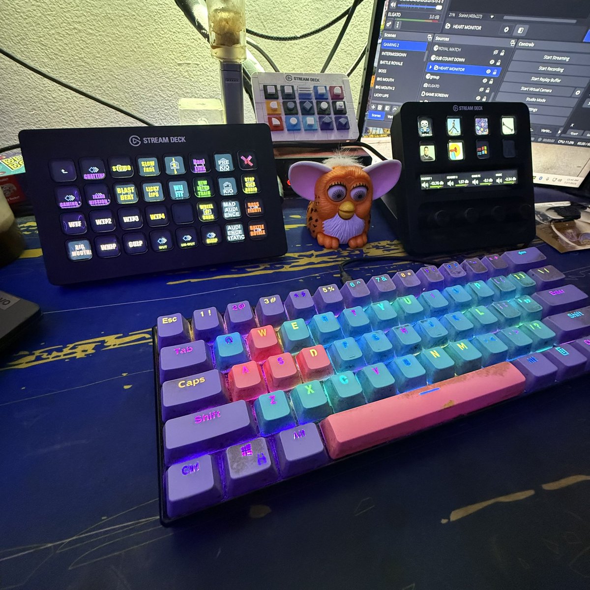 doodybeardLIVE's tweet image. Show me your stream deck set ups!! @elgato