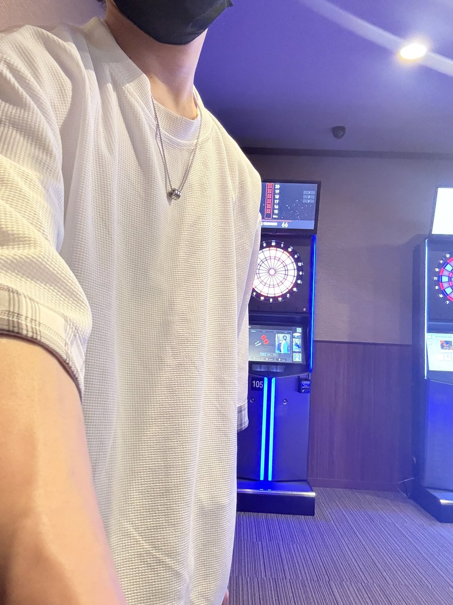 ダーツ1人でも楽しいけど一緒にやってくれる子欲しい