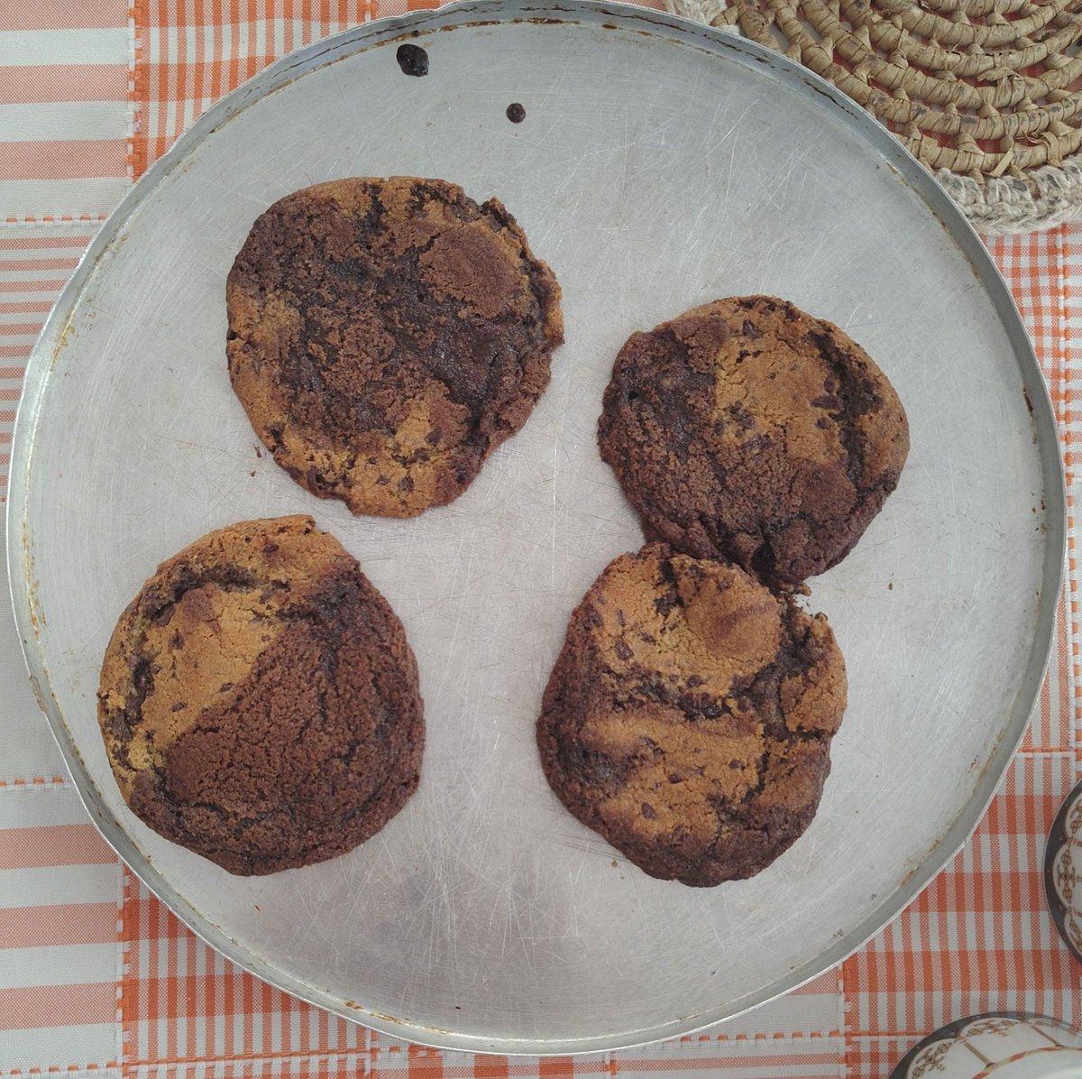 lhamwa's tweet image. brookie (brownie + cookie) #cookietwt
