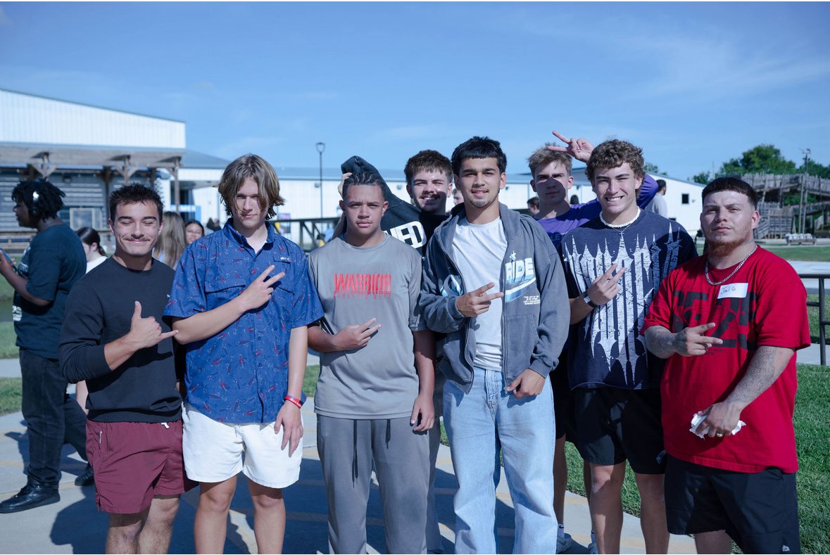 ATXDrewWin's tweet image. God is good! Enjoyed being at Summer Encounter the past few days. Not just teammates but brothers in Christ. @Kickerpiotr @braytonrangel23