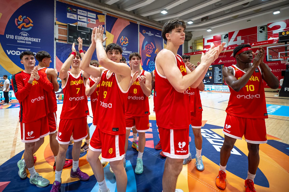 BaloncestoESP's tweet photo. ¡El camino hacia el objetivo continúa!🎯 Con una gran diferencia, la #U18M🇪🇸 sobresalió en su segundo partido de la #U18Euro contra Eslovenia

🇸🇮🆚🇪🇸
FINAL (69-97)

#SomosEquipo https://t.co/N6fKEk78rx