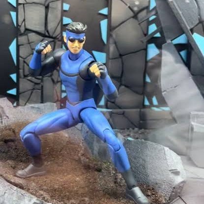 Spider_Figures's tweet image. Diamond select died and now we have actually good invincible figures