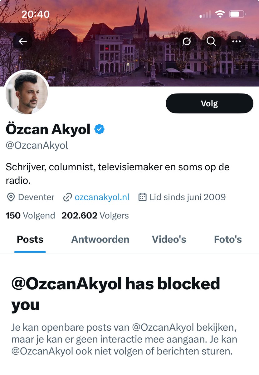 Ik wilde overschakelen naar Zomergasten maar kreeg dit in beeld. Dan toch maar #comaja verder kijken.