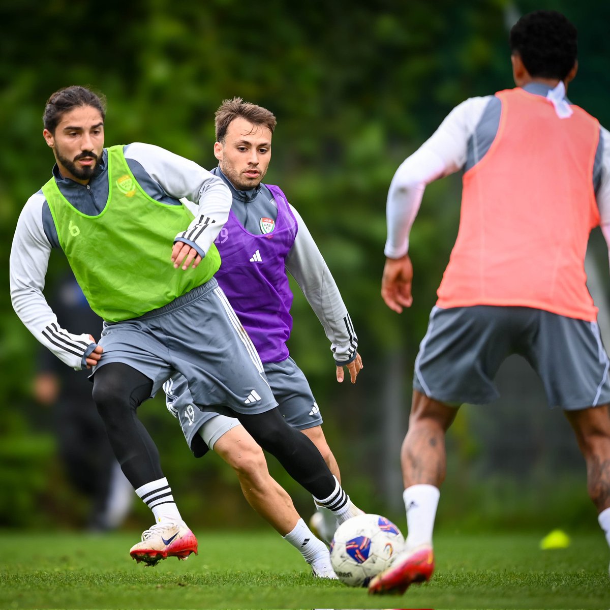 mnbralainfc's tweet image. 📸 – إيريك في تدريبات منتخبنا بالقميص رقم 6