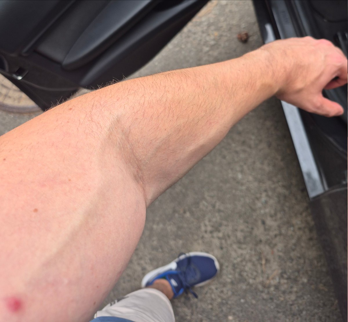 fayanzar's tweet image. those veins were poppin hard today