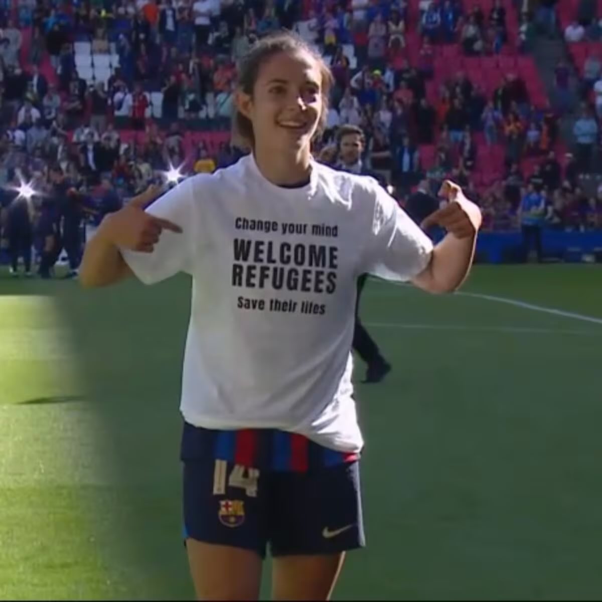 RETRASADA <a href="/AitanaBonmati/">Aitana Bonmatí Conca</a>