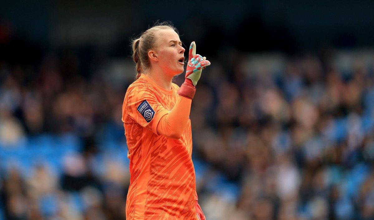 ChelseaInPhotos's tweet image. Hannah Hampton 👏🏴󠁧󠁢󠁥󠁮󠁧󠁿💙