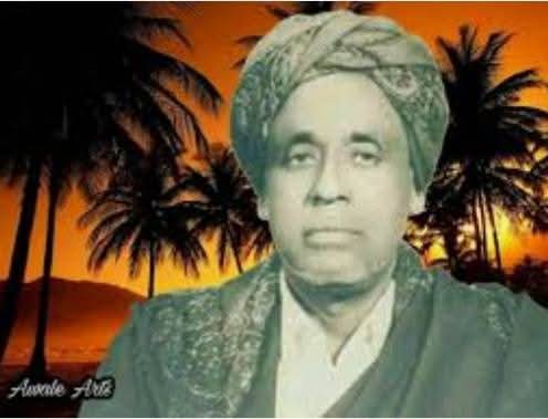 1juxa's tweet image. ■ Forever in Our Hearts & Minds:- OGAS Hassan Hirsi
● Ugaas Xasan xirsi wuxuu ahaa ugaas beesha ciise wayne yeelato ugaasku ugu karamada badnaa.
● Ugaas xasan xirsi Shekooyinkiisa marka leyga sheekeyo waxan yaqiinsada Hogamiye Ruuxi ah oo aad u dhiiran inu ahaa.
● Ugaas…