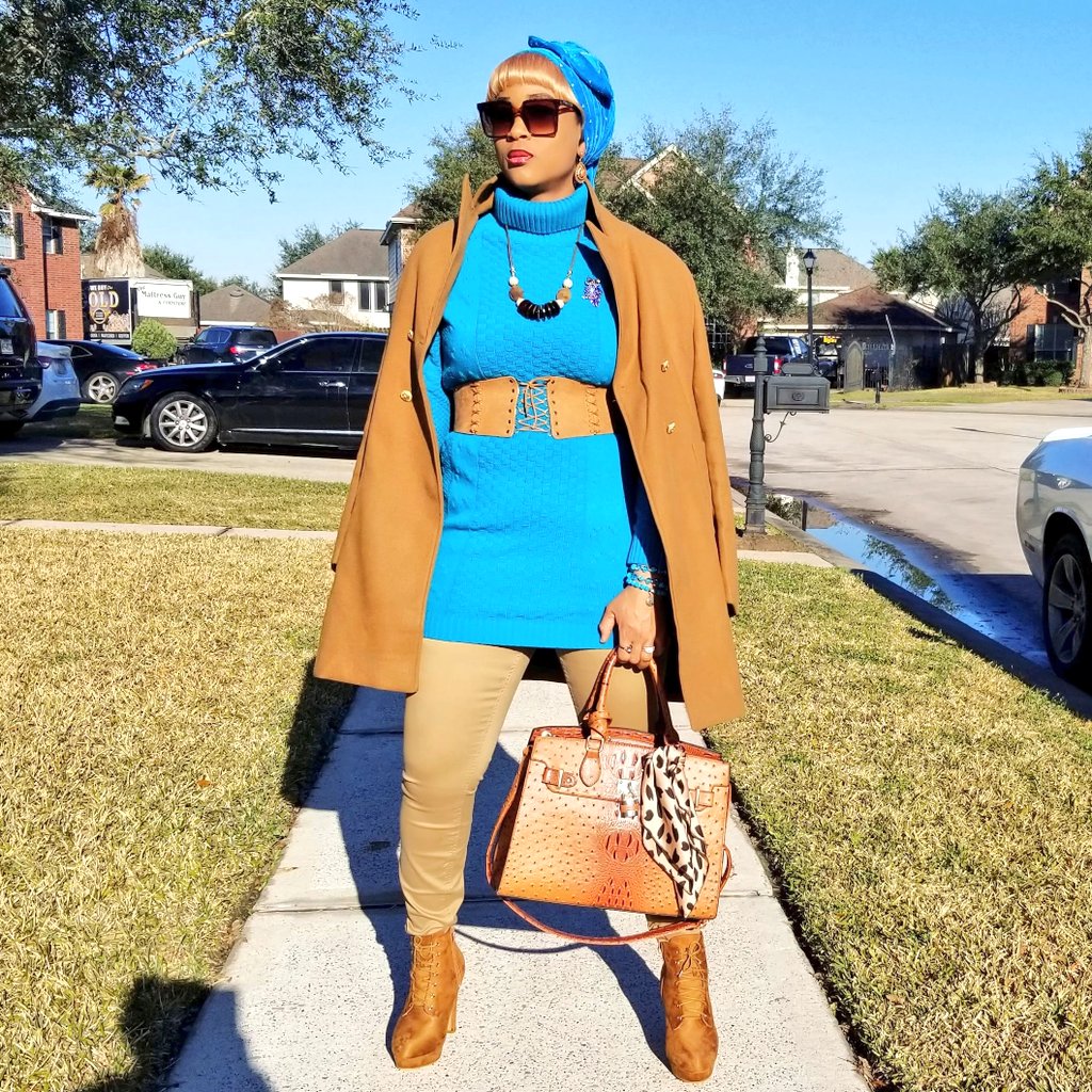 Invaluablestyle's tweet image. Outfit on Point, Mood on Top. @Invaluablemoi