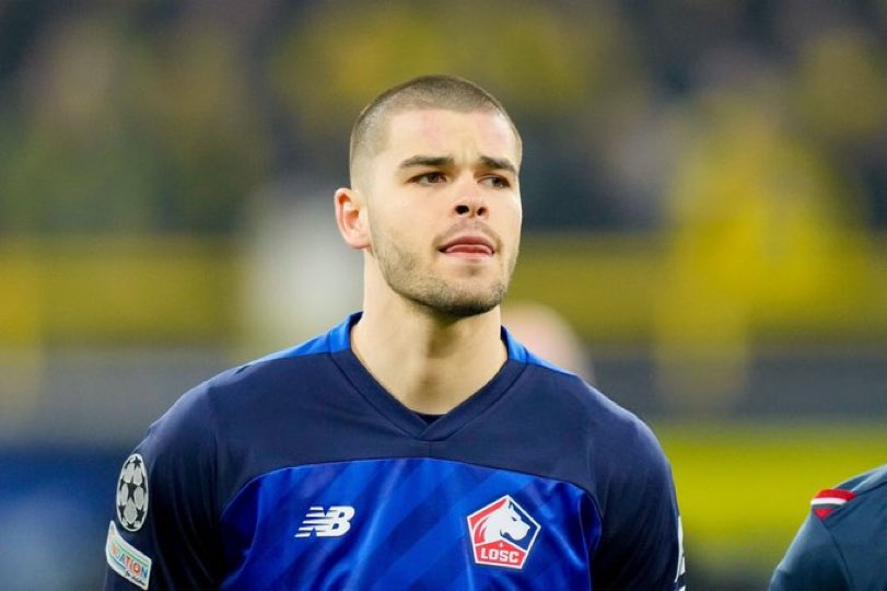 Ligue1_Turkce's tweet image. TRANSFER | PSG, Lucas Chevalier için Lille kulübüne ilk resmi teklifini sundu.
Lille kulübünün 40 M€’nun altındaki bu ilk teklifi geri çevirmesi bekleniyor. (via @lequipe)