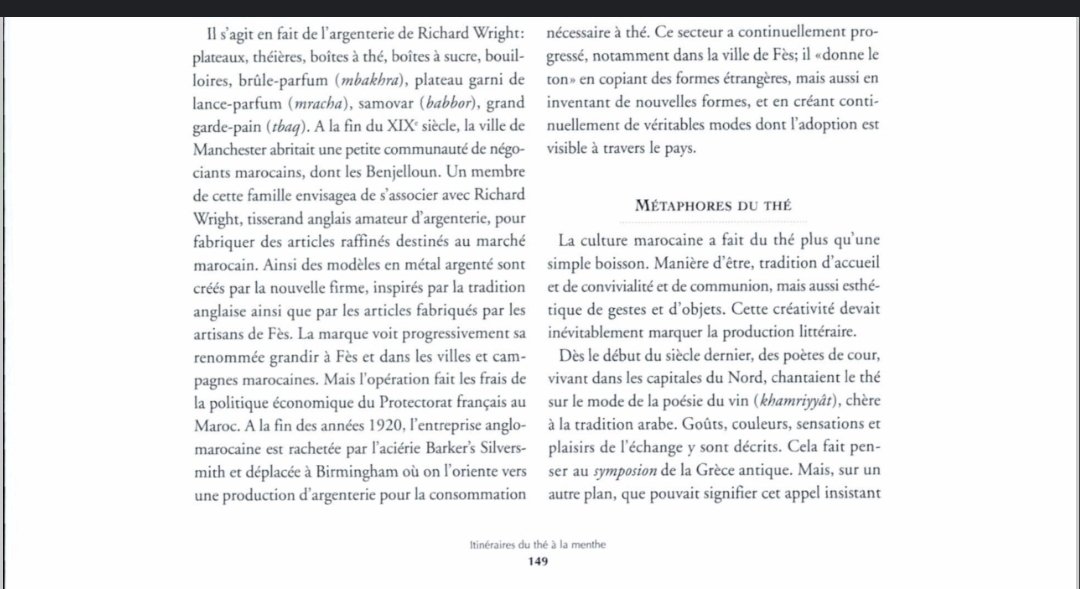 Mourabyt's tweet image. Le berrad cette théière d'origine marocaine 🇲🇦 fut crée par un négociant de la famille fassi des Benjelloun établi en Angleterre 🇬🇧
Il s'associe à une riche firme anglaise de quincaillerie et crée le berrad, la théière marocaine s'inspirant de l'artisanat marocain et anglais.