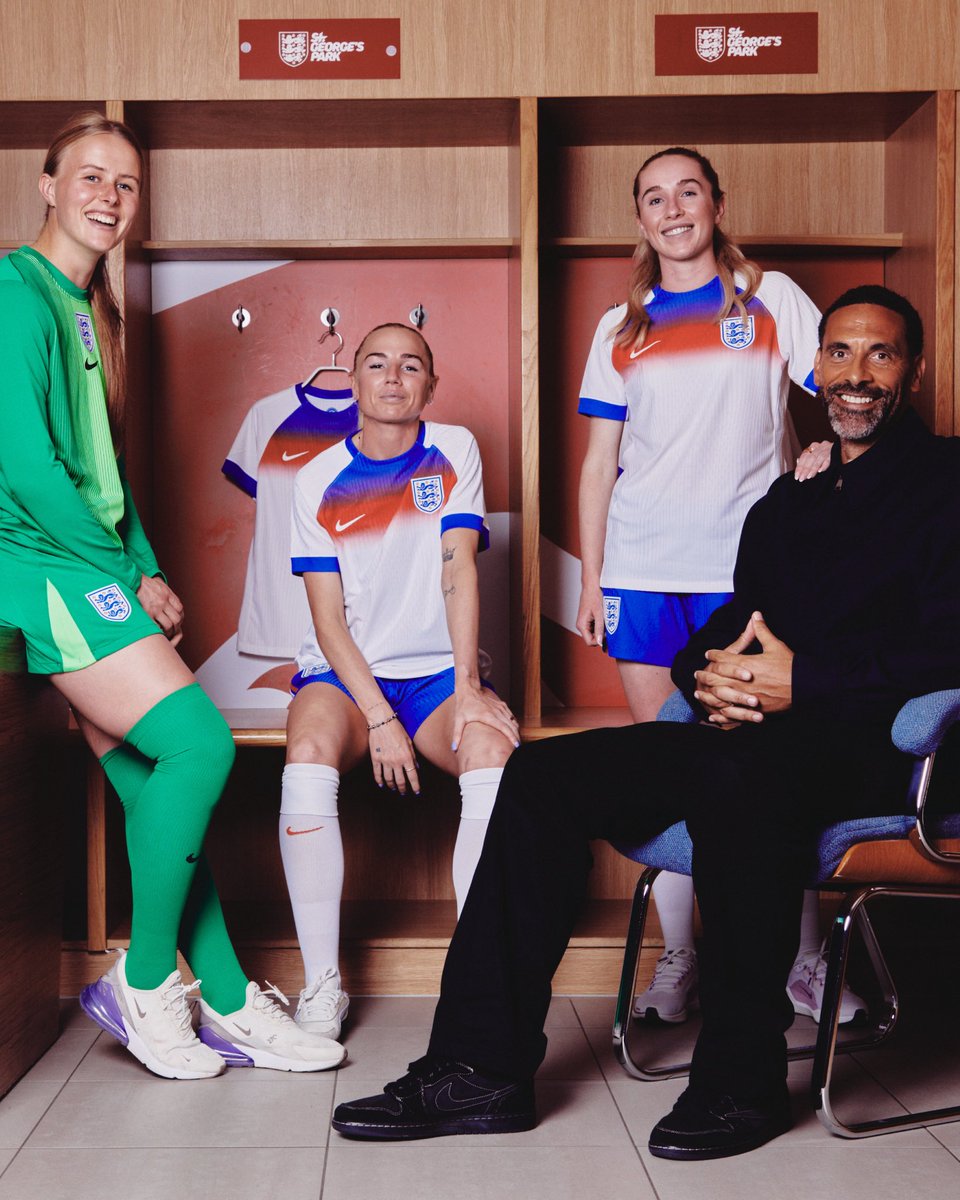rioferdy5's tweet photo. They’ve done it again.. Back To Back! 
Massive 👏🏽👏🏽 🏴󠁧󠁢󠁥󠁮󠁧󠁿 

@Lionesses 

#WEURO2025 https://t.co/tyZoe2fIJf
