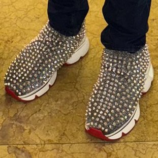 derek guy (@dieworkwear) on Twitter photo <a href="/JoeyMannarinoUS/">Joey Mannarino 🇺🇸</a> Hi Joey. A 15% tariff means you would have paid an extra $150 on these Italian-made Louboutin sneakers (retail $1,000). Do you think the tariff will encourage you to buy American-made shoes? I can help you find a pair from Alden. <a href="/JoeyMannarinoUS/">Joey Mannarino 🇺🇸</a> Hi Joey. A 15% tariff means you would have paid an extra $150 on these Italian-made Louboutin sneakers (retail $1,000). Do you think the tariff will encourage you to buy American-made shoes? I can help you find a pair from Alden.