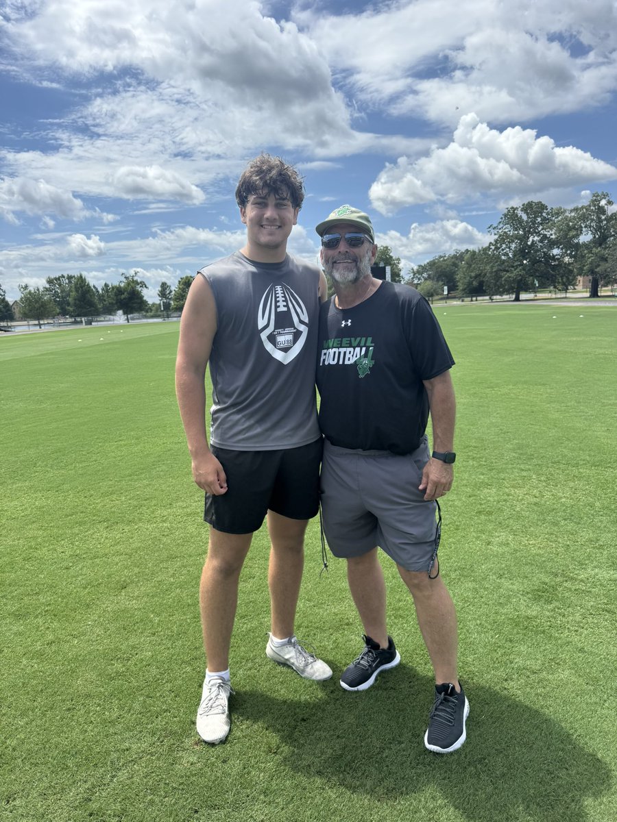 Sam Boozer (@samboozer08) on Twitter photo After a great camp and conversation with <a href="/coachjweevils/">Hud Jackson</a> I am blessed to receive an offer from <a href="/WeevilFootball/">UAM Football</a>
<a href="/Rockets_FB/">Catholic Rockets Football</a> <a href="/jpkicking/">James Paul</a> <a href="/CoachCochran91/">Richard Cochran</a> <a href="/CoachJBland/">John Bland</a> <a href="/SBLiveARK/">Arkansas High School On SI</a> <a href="/PrepRedzoneAR/">Prep Redzone Arkansas</a> <a href="/tctabler/">PrepRedZoneTom Tabler</a> <a href="/toddrake00/">William Todd Drake</a> <a href="/kennyjr65/">Coach Kenny Stephens</a> <a href="/Coach_Burford1/">Gavin Burford</a> <a href="/CoachJoshQualls/">Josh Qualls</a> After a great camp and conversation with <a href="/coachjweevils/">Hud Jackson</a> I am blessed to receive an offer from <a href="/WeevilFootball/">UAM Football</a>
<a href="/Rockets_FB/">Catholic Rockets Football</a> <a href="/jpkicking/">James Paul</a> <a href="/CoachCochran91/">Richard Cochran</a> <a href="/CoachJBland/">John Bland</a> <a href="/SBLiveARK/">Arkansas High School On SI</a> <a href="/PrepRedzoneAR/">Prep Redzone Arkansas</a> <a href="/tctabler/">PrepRedZoneTom Tabler</a> <a href="/toddrake00/">William Todd Drake</a> <a href="/kennyjr65/">Coach Kenny Stephens</a> <a href="/Coach_Burford1/">Gavin Burford</a> <a href="/CoachJoshQualls/">Josh Qualls</a>