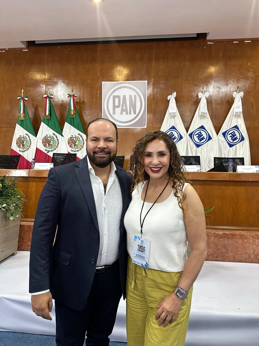 Gina Campuzano (@gina_campuzano) on Twitter photo 👏🏼Mi reconocimiento y felicitación para <a href="/mario14sm/">Mario Salazar Madera</a> en esta nueva etapa al frente de nuestro partido en 🦂Durango.
💙 Confío en su capacidad y liderazgo para seguir construyendo un PAN fuerte, cercano a la gente y con rumbo claro.
¡Todo el éxito en este importante camino! 👏🏼Mi reconocimiento y felicitación para <a href="/mario14sm/">Mario Salazar Madera</a> en esta nueva etapa al frente de nuestro partido en 🦂Durango.
💙 Confío en su capacidad y liderazgo para seguir construyendo un PAN fuerte, cercano a la gente y con rumbo claro.
¡Todo el éxito en este importante camino!