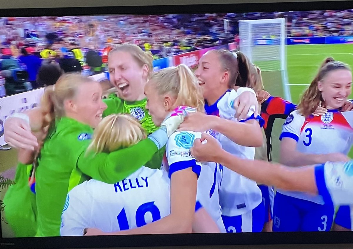 Congratulations England! Tremendous play 🙌🏻⚽️❤️🏴󠁧󠁢󠁥󠁮󠁧󠁿