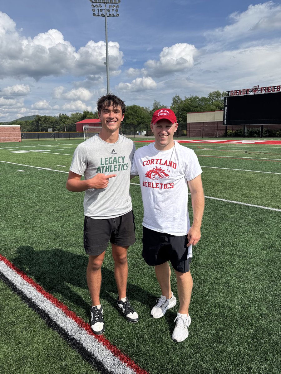 jd_linnstaedter's tweet photo. I had a great time competing at the @CortlandFB camp yesterday! Thankful for the opportunity to work with such a strong program and coaching staff!!
Highlights are below. β¬οΈ
@Coach_Blu @Coach_Bunk @_Coach_Mack @Coach_Simm516 @LPCAFootball @Coach_KCampbell @SeanUnfiltered @TXPrivateFBGuy @TopPreps @TXTopTalent @d3football