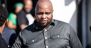 God raises leaders for appointed seasons. Floyd Shivambu has been chosen to usher in a new era of politics through Mayibuye. The light he's carrying provokes demons  because darkness trembles when divine purpose steps forward. The system fear who God has anointed
#mayibuyeiafrika