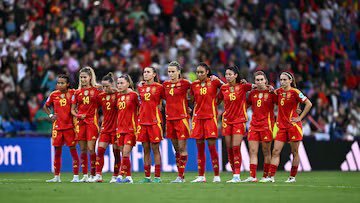 Enhorabuena a las chicas de la selección por haber llegado a la final, por el partidazo que han hecho. El fútbol no siempre es justo, pero ellas son las mejores. 

 #EurocopaRTVE